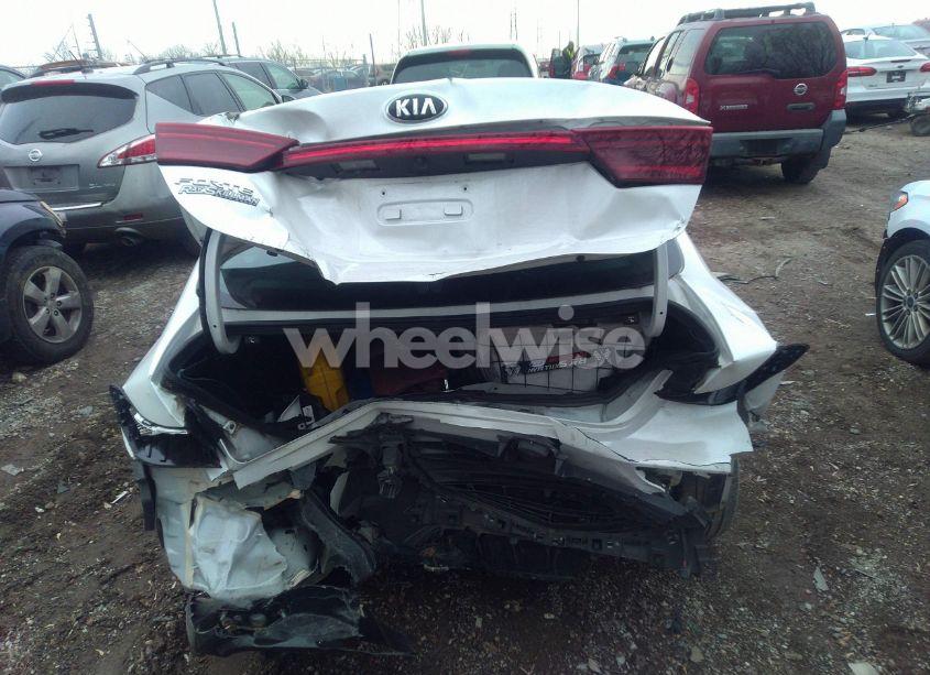 Photo 6 of 2021 Kia Forte LXS (VIN 3KPF24AD3ME351494)