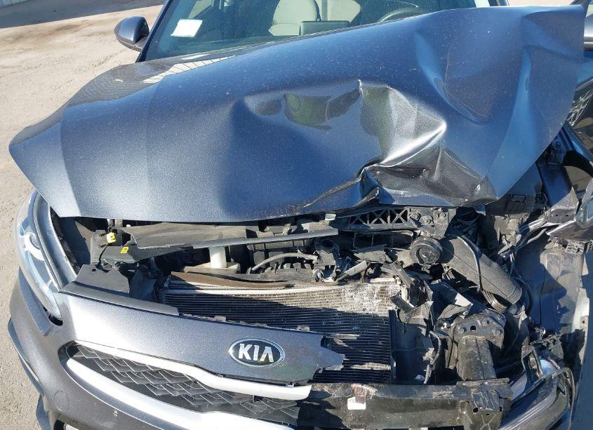 Photo 10 of 2021 Kia Forte LXS (VIN 3KPF24AD3ME355514)