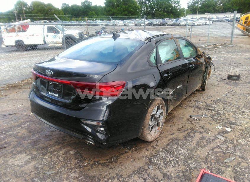 Photo 4 of 2021 Kia Forte LXS (VIN 3KPF24AD3ME370093)