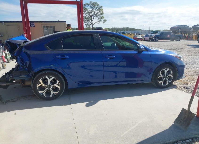 Photo 13 of 2021 Kia Forte LXS (VIN 3KPF24AD3ME370661)