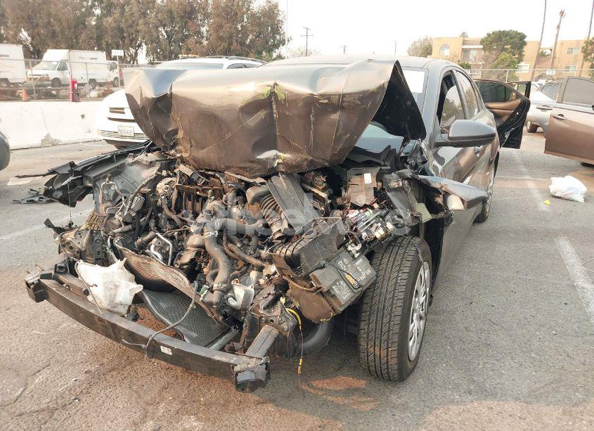 Photo 2 of 2021 Kia Forte FE (VIN 3KPF24AD3ME394653)