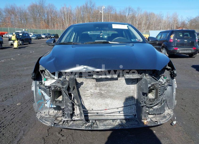 Photo 6 of 2021 Kia Forte LXS (VIN 3KPF24AD3ME397536)