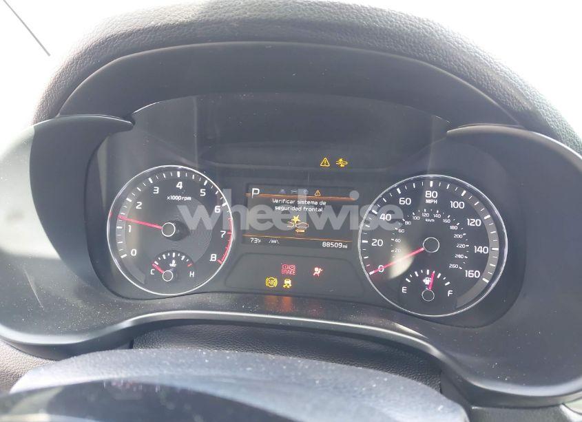 Photo 7 of 2022 Kia Forte LXS (VIN 3KPF24AD3NE426440)