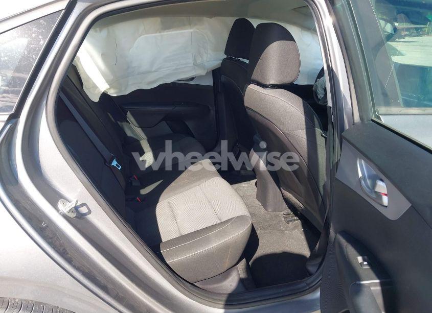 Photo 8 of 2022 Kia Forte LXS (VIN 3KPF24AD3NE426440)