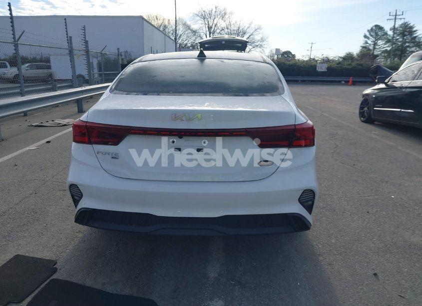 Photo 16 of 2022 Kia Forte FE (VIN 3KPF24AD3NE451208)