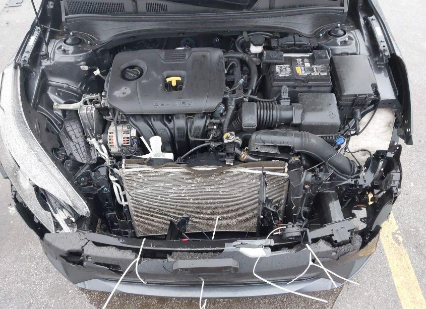 Photo 10 of 2022 Kia Forte LXS (VIN 3KPF24AD3NE452116)