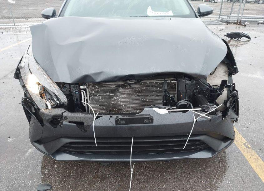 Photo 6 of 2022 Kia Forte LXS (VIN 3KPF24AD3NE452116)