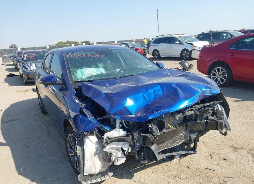 2022 Kia Forte LXS (VIN 3KPF24AD3NE468073) main photo