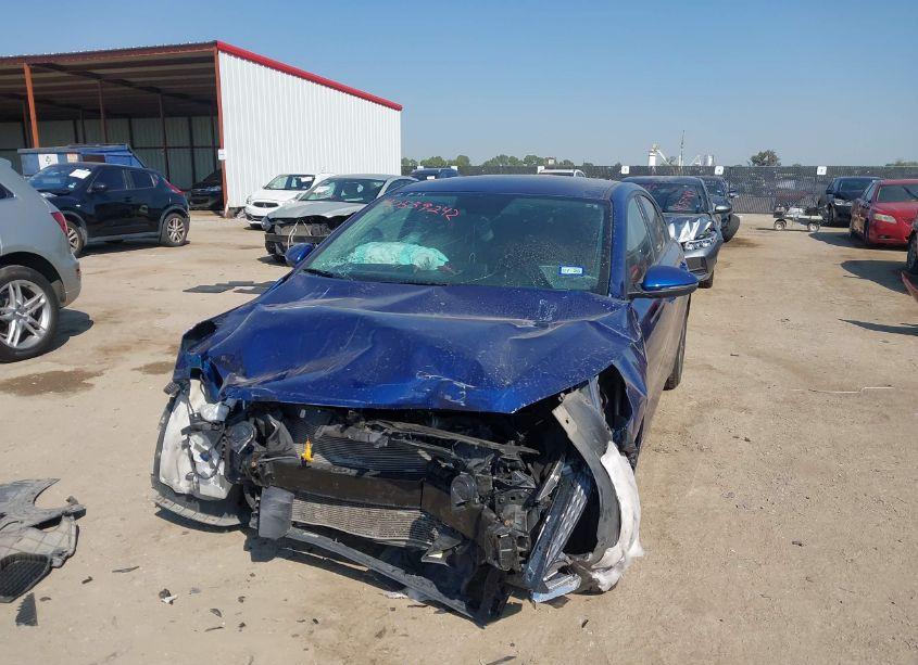 Photo 2 of 2022 Kia Forte LXS (VIN 3KPF24AD3NE468073)