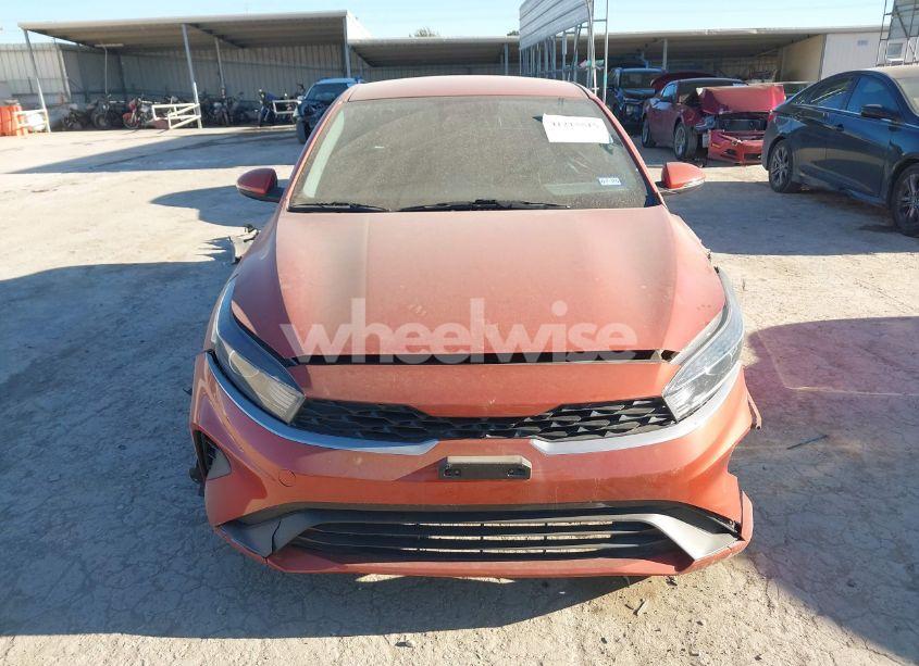 Photo 13 of 2022 Kia Forte LXS (VIN 3KPF24AD3NE472110)