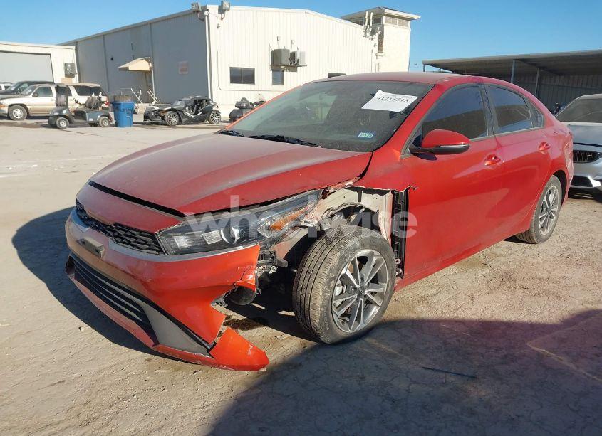 Photo 2 of 2022 Kia Forte LXS (VIN 3KPF24AD3NE472110)