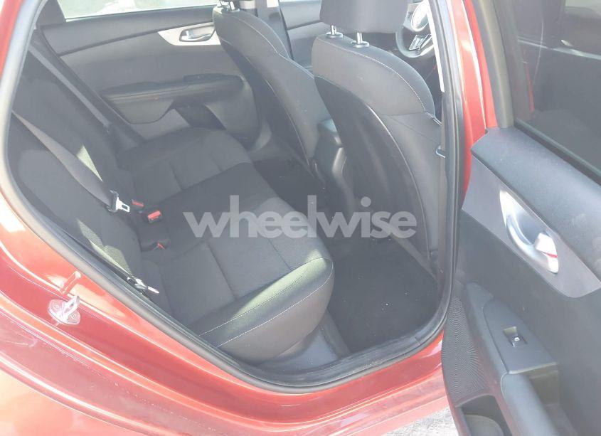 Photo 8 of 2022 Kia Forte LXS (VIN 3KPF24AD3NE472110)