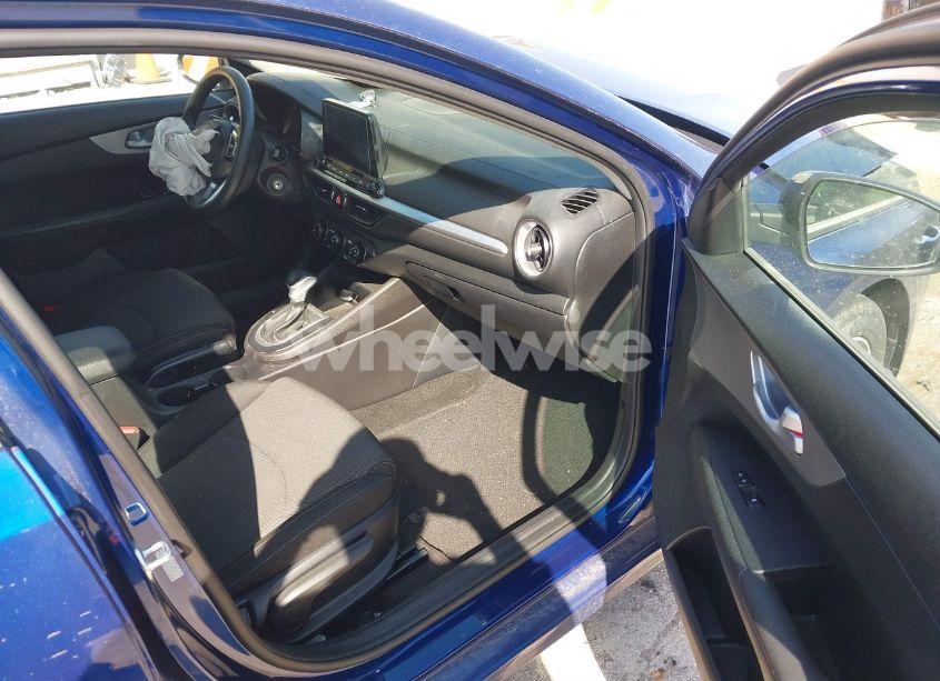 Photo 5 of 2023 Kia Forte LXS (VIN 3KPF24AD3PE507263)