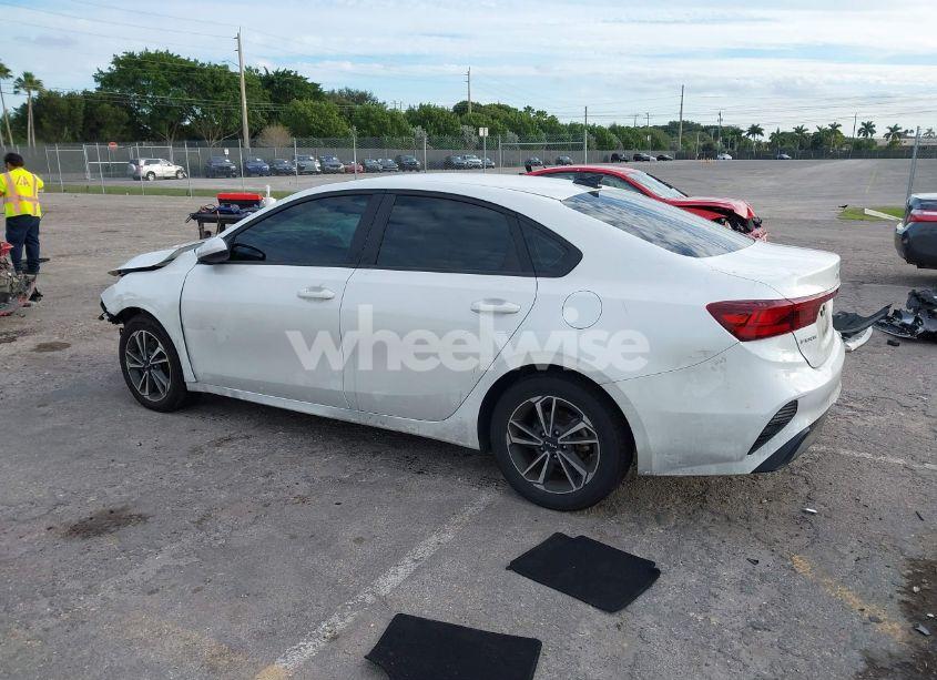 Photo 3 of 2023 Kia Forte LXS (VIN 3KPF24AD3PE509515)