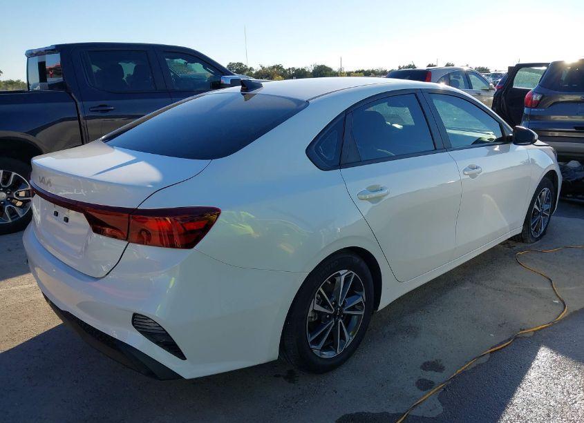 Photo 4 of 2023 Kia Forte LXS (VIN 3KPF24AD3PE539081)