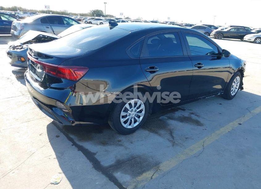 Photo 4 of 2023 Kia Forte LX (VIN 3KPF24AD3PE555474)