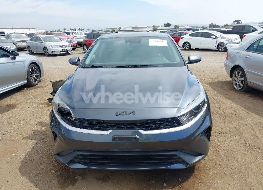 Photo 12 of 2023 Kia Forte LXS (VIN 3KPF24AD3PE575711)