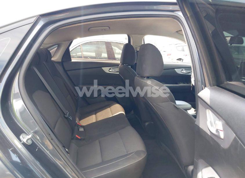 Photo 8 of 2023 Kia Forte LXS (VIN 3KPF24AD3PE575711)