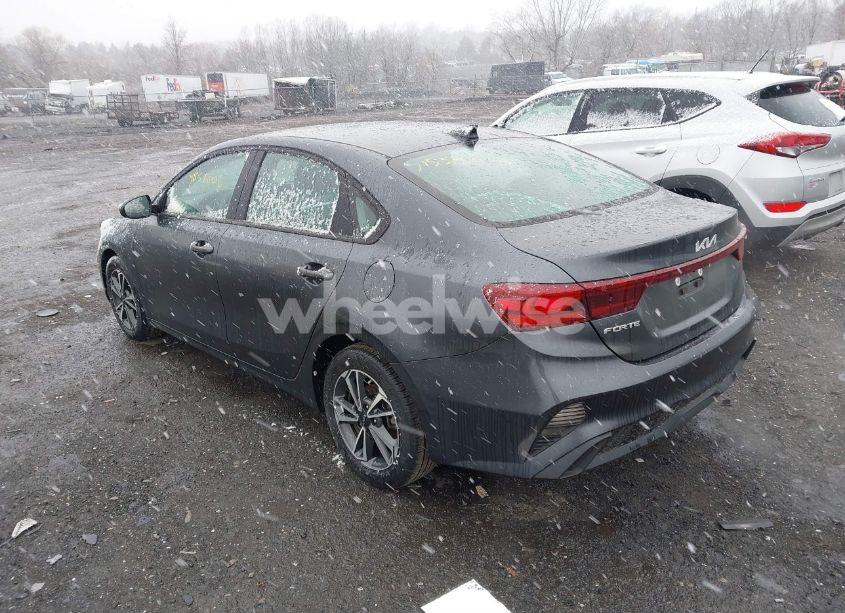 Photo 3 of 2023 Kia Forte LXS (VIN 3KPF24AD3PE588118)