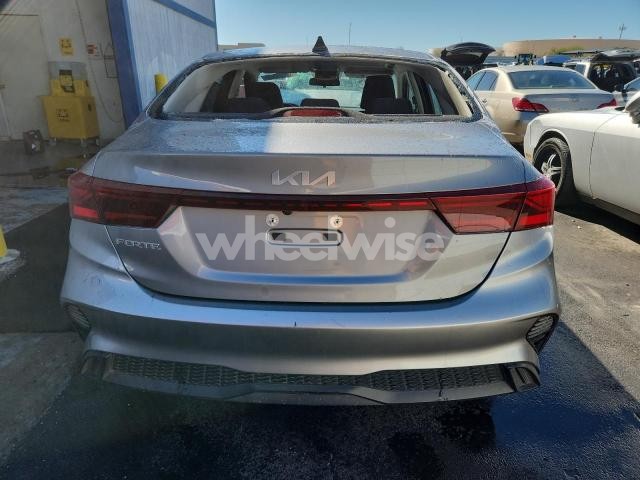 Photo 9 of 2023 KIA FORTE LX (VIN 3KPF24AD3PE598597)