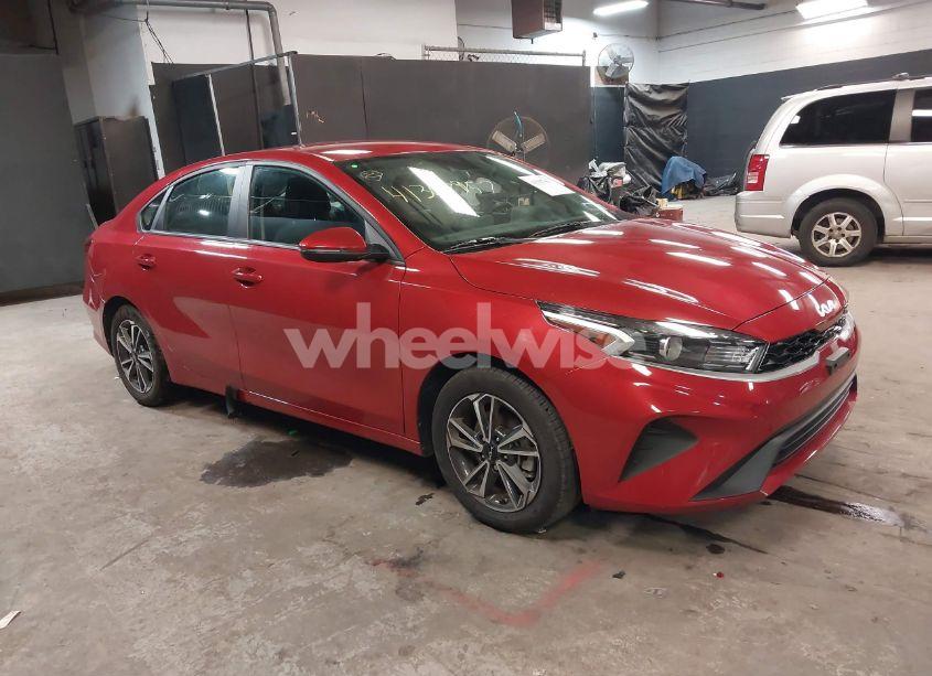 2023 Kia Forte LXS (VIN 3KPF24AD3PE606116) main photo