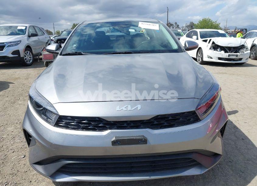 Photo 12 of 2023 Kia Forte LXS (VIN 3KPF24AD3PE617505)