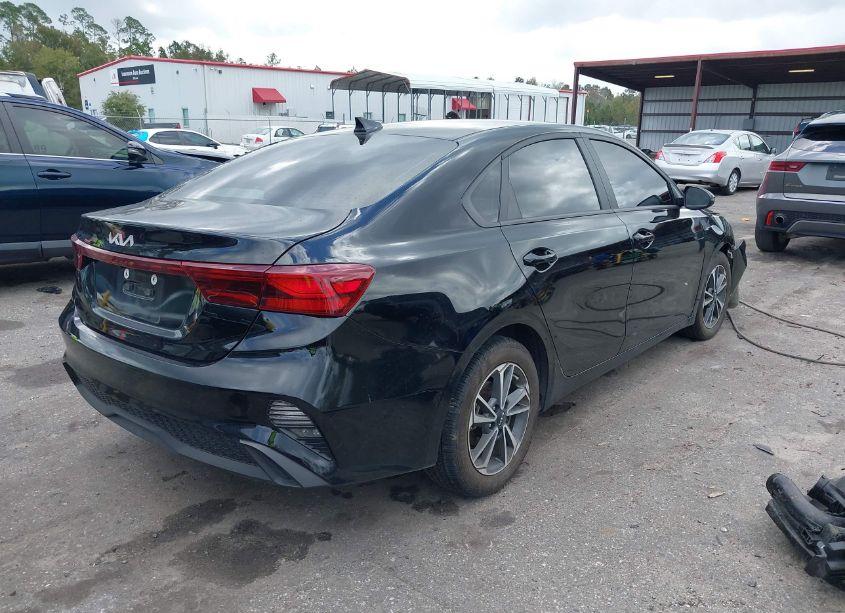 Photo 4 of 2023 Kia Forte LXS (VIN 3KPF24AD3PE630643)