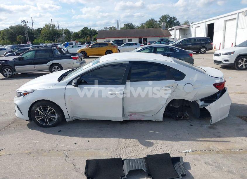 Photo 14 of 2023 Kia Forte LXS (VIN 3KPF24AD3PE679289)