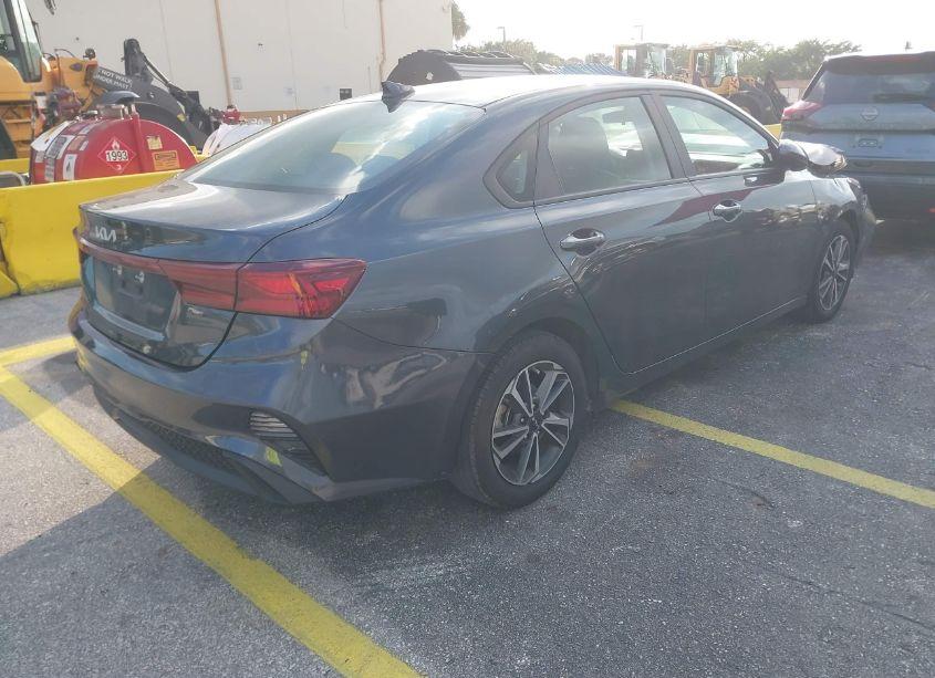 Photo 4 of 2023 Kia Forte LXS (VIN 3KPF24AD3PE680121)