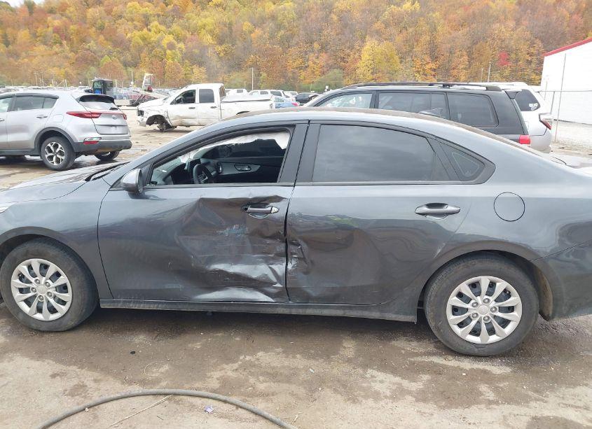 Photo 14 of 2023 Kia Forte LX (VIN 3KPF24AD3PE685402)