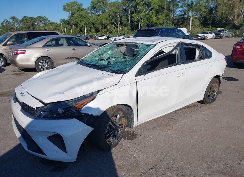 Photo 2 of 2023 Kia Forte LXS (VIN 3KPF24AD3PE694455)