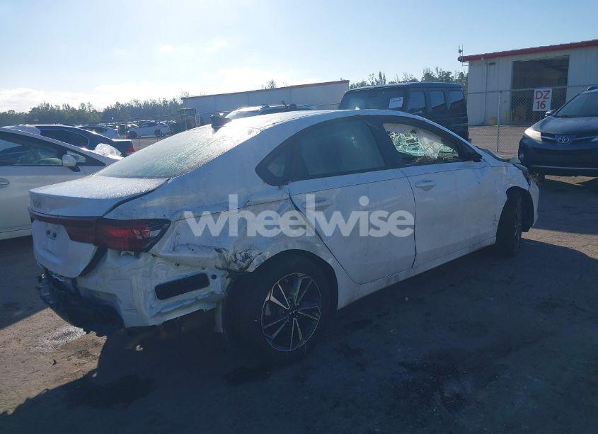 Photo 4 of 2023 Kia Forte LXS (VIN 3KPF24AD3PE694455)