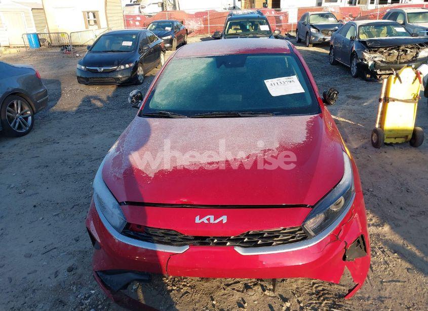 Photo 13 of 2024 Kia Forte LXS (VIN 3KPF24AD3RE704274)