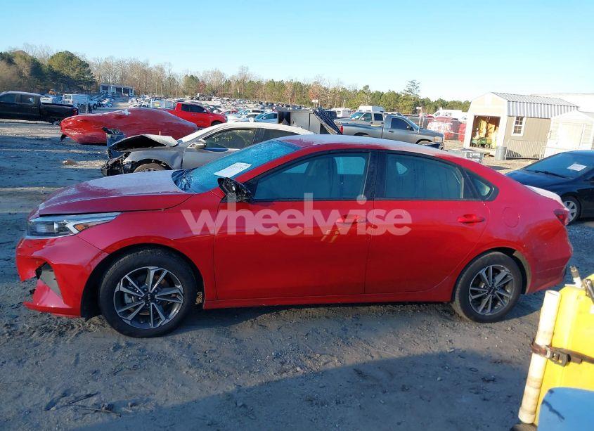 Photo 15 of 2024 Kia Forte LXS (VIN 3KPF24AD3RE704274)