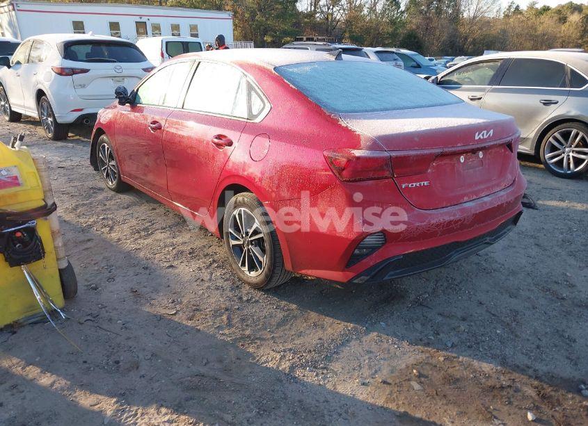 Photo 3 of 2024 Kia Forte LXS (VIN 3KPF24AD3RE704274)