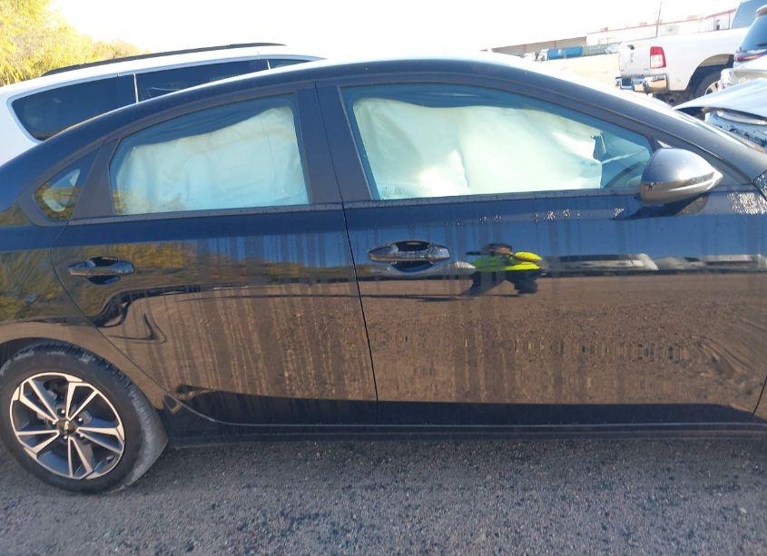 Photo 13 of 2024 Kia Forte LXS (VIN 3KPF24AD3RE708938)