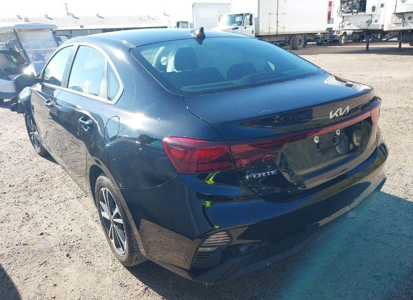 Photo 3 of 2024 Kia Forte LXS (VIN 3KPF24AD3RE708938)