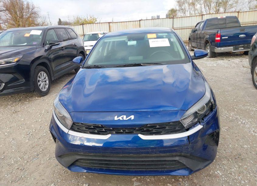 Photo 12 of 2024 Kia Forte LXS (VIN 3KPF24AD3RE727067)