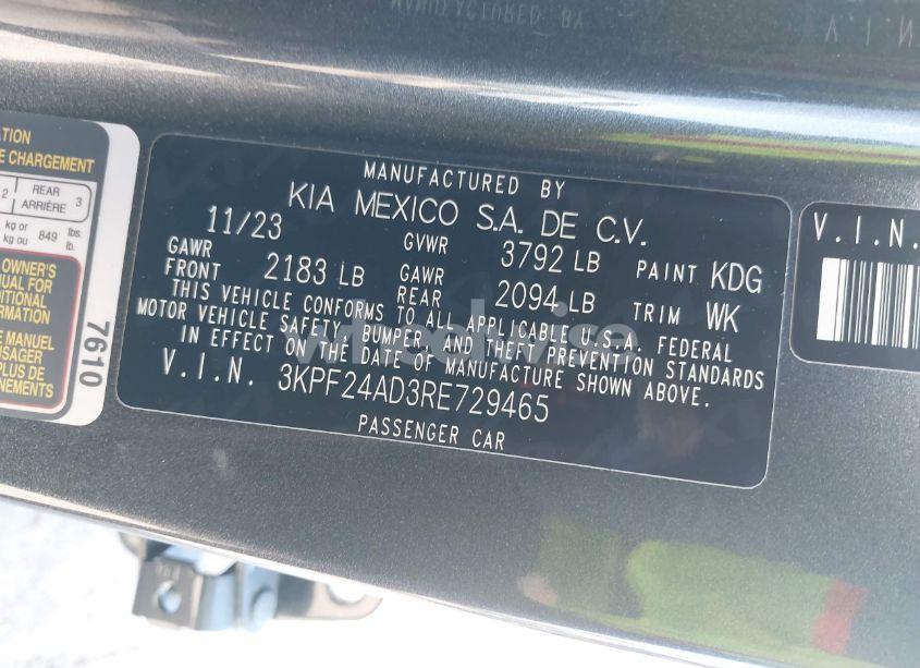 Photo 9 of 2024 Kia Forte LXS (VIN 3KPF24AD3RE729465)