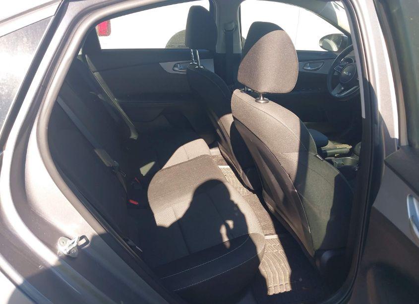 Photo 8 of 2024 Kia Forte LXS (VIN 3KPF24AD3RE734343)