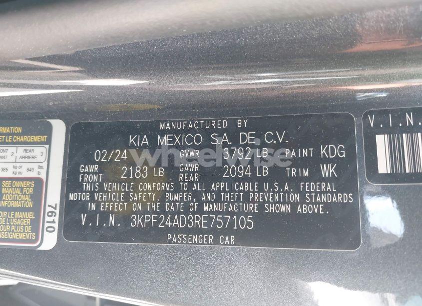 Photo 9 of 2024 Kia Forte LXS (VIN 3KPF24AD3RE757105)
