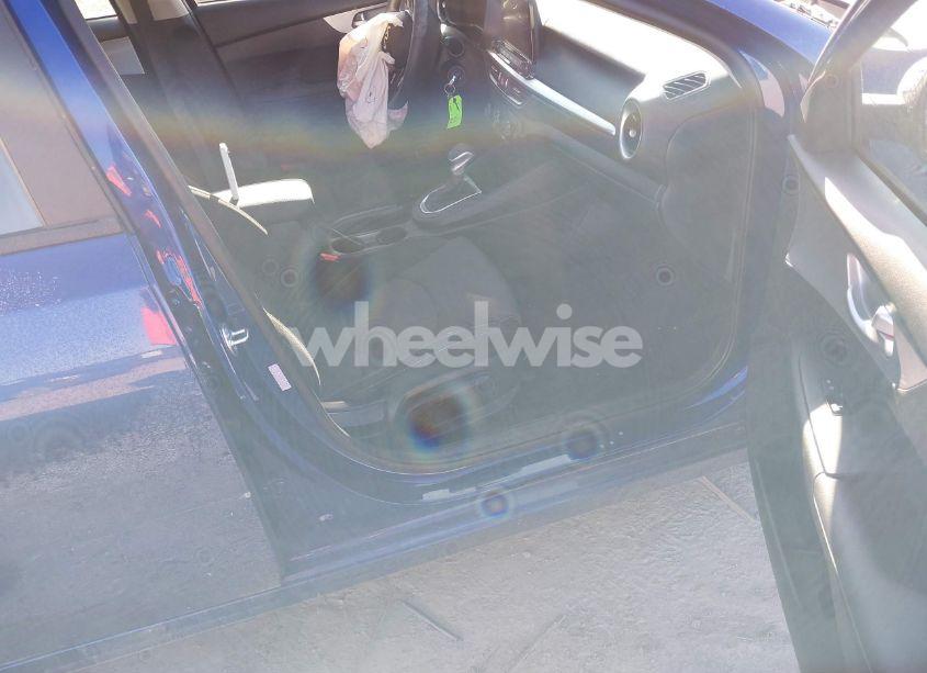 Photo 5 of 2024 Kia Forte LXS (VIN 3KPF24AD3RE765589)