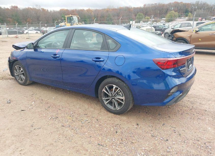 Photo 3 of 2024 Kia Forte LXS (VIN 3KPF24AD3RE794106)
