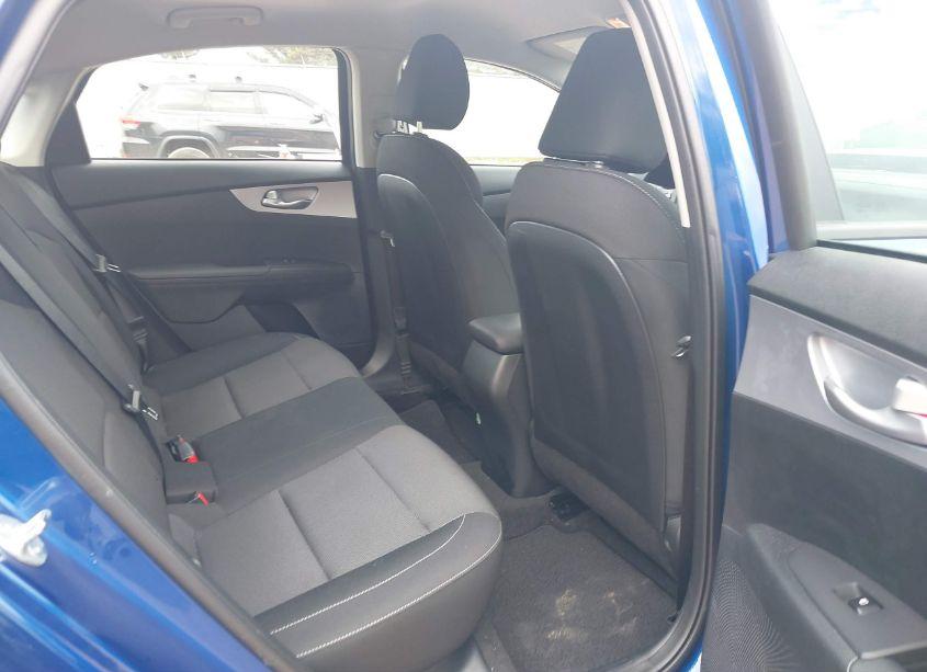 Photo 8 of 2024 Kia Forte LXS (VIN 3KPF24AD3RE794106)