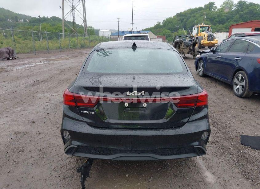 Photo 16 of 2024 Kia Forte LXS (VIN 3KPF24AD3RE804925)