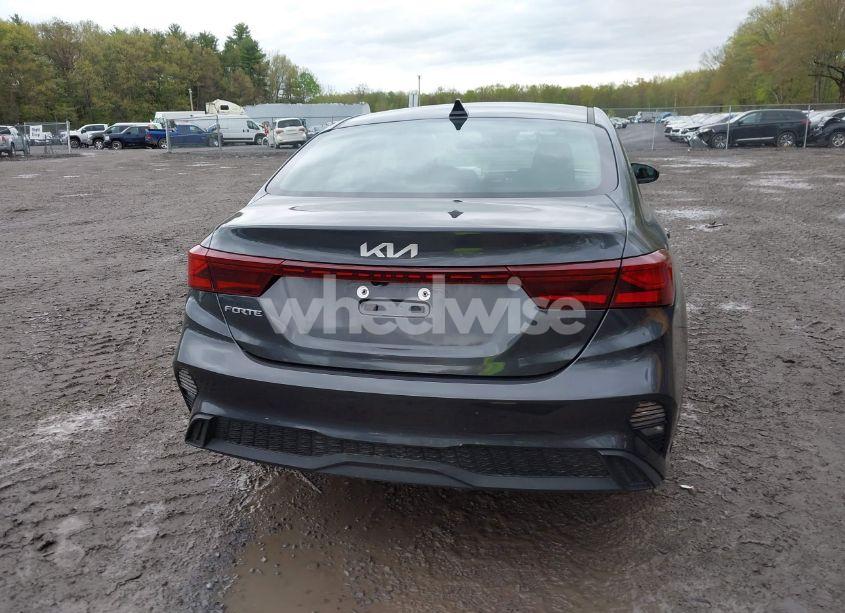 Photo 16 of 2024 Kia Forte LXS (VIN 3KPF24AD3RE806366)