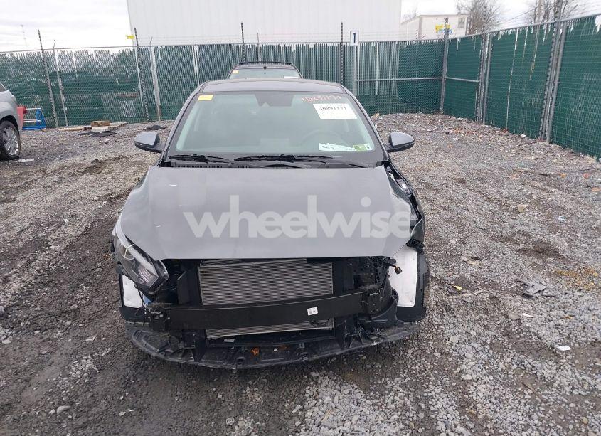 Photo 13 of 2024 Kia Forte LXS (VIN 3KPF24AD3RE828156)