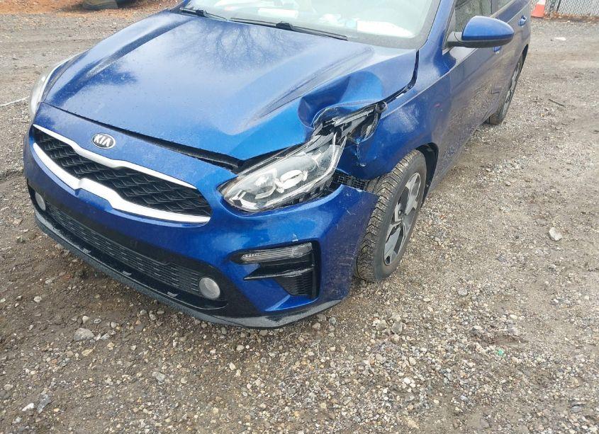 Photo 6 of 2019 Kia Forte LXS (VIN 3KPF24AD4KE005998)