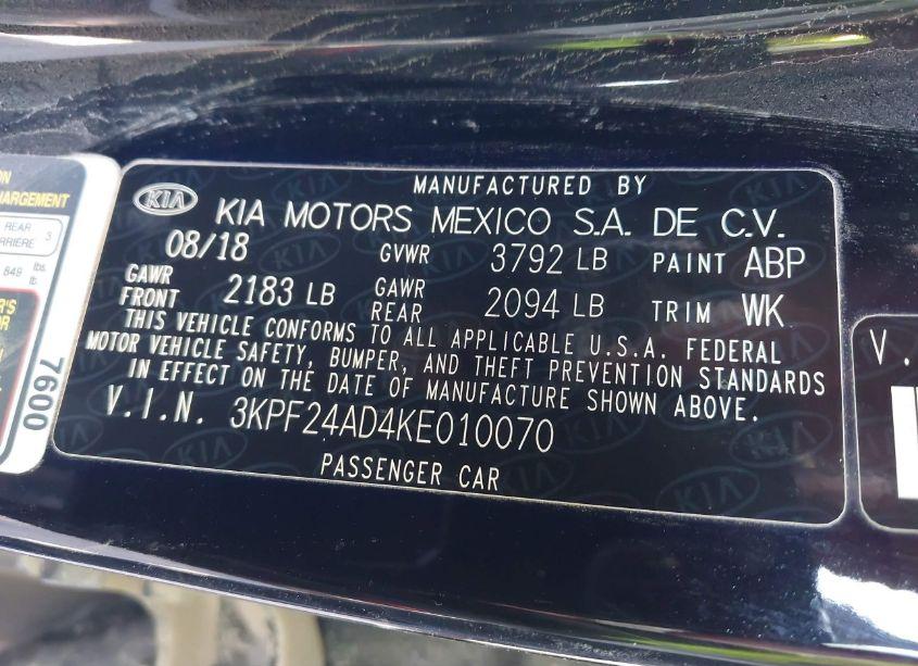 Photo 9 of 2019 Kia Forte FE (VIN 3KPF24AD4KE010070)