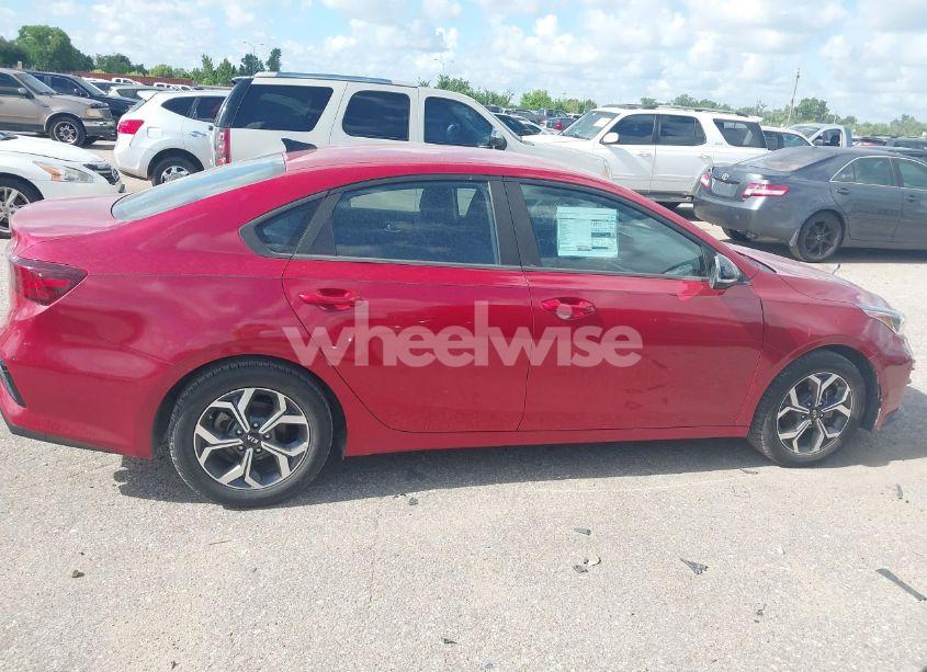 Photo 13 of 2019 Kia Forte LXS (VIN 3KPF24AD4KE011462)